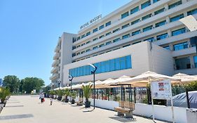 Malibu Hotel Mamaia